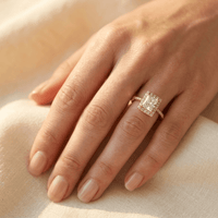 Light Luxury Cubic Zirconia Wedding Ring