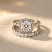 Elegant Luxurious Cubic Zirconia Engagement Ring