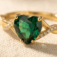 Elegant Emerald Zirconia Claw Set Ring