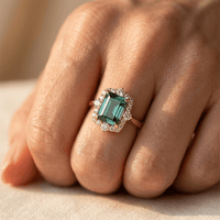 Elegant Green Cubic Zirconia Floral Ring