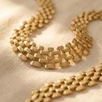 Hexagonal Hollow Chain Necklace