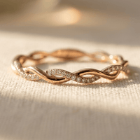 Fashion Elegant Twisted Silver Cubic Zirconia Ring
