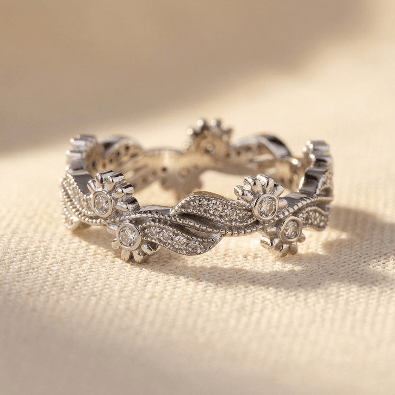 Vintage Boho Hollow Carved Flower Ring
