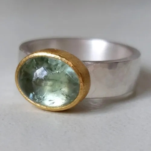 Vintage Emerald Green Hammered Silver Gold Ring